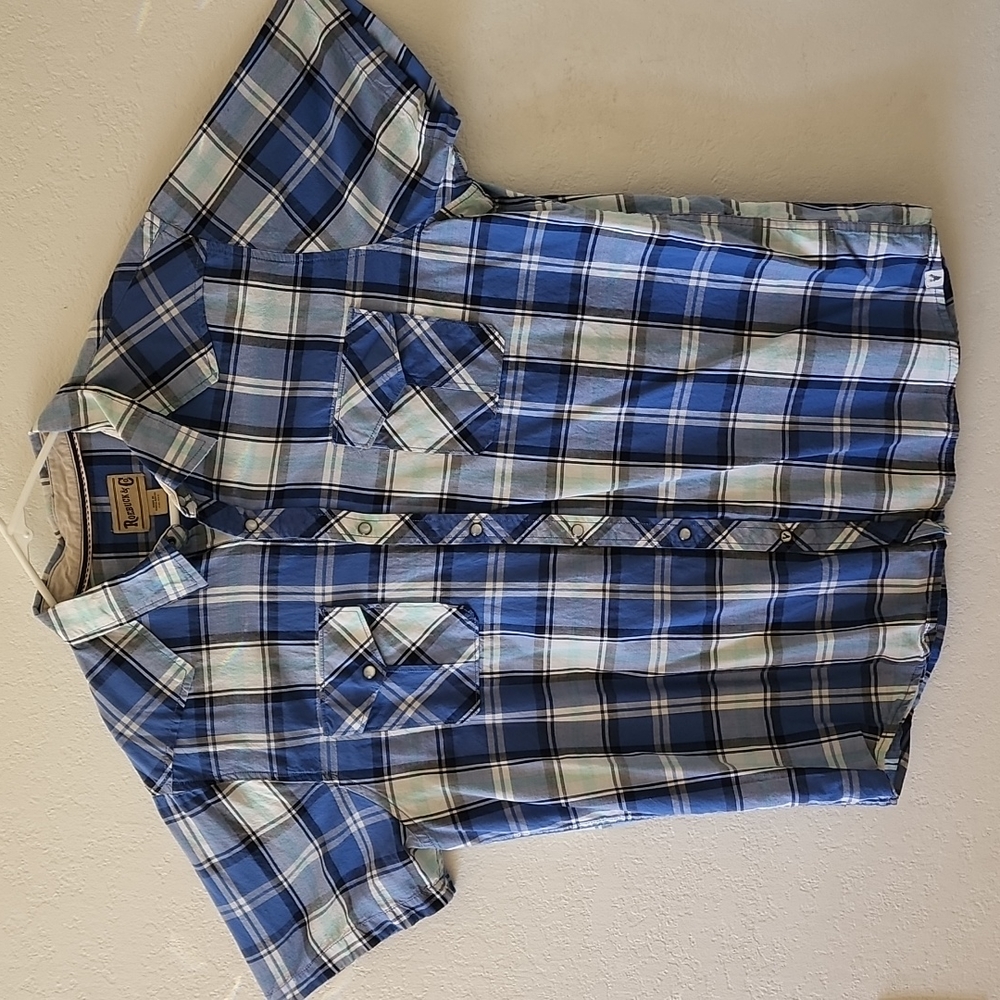 Roebuck and Co Men's shirt